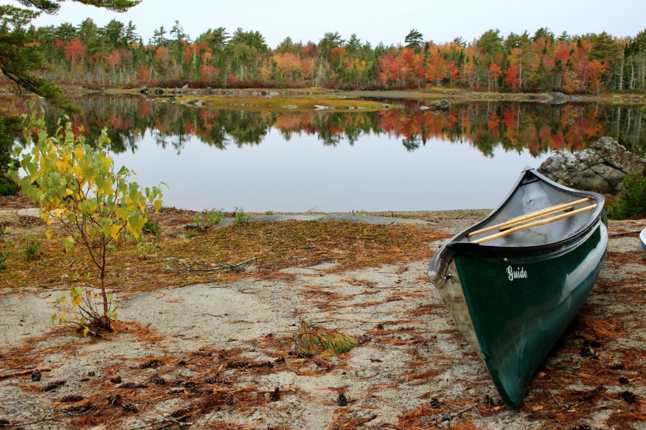 1 And Only Riverside Accommodations Sable River Exterior photo